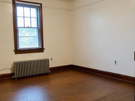 Bedroom #1