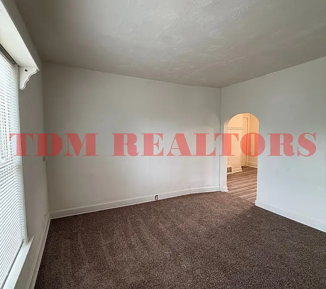 419 Clinton St #421-1/2 — Photo 5