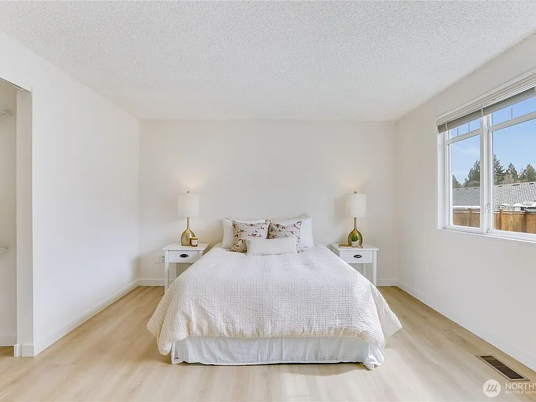 14611 SE 167th Pl — Photo 7