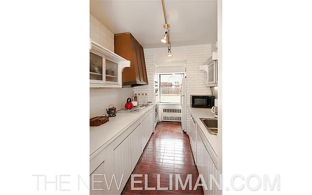 Sold by Douglas Elliman | media 6