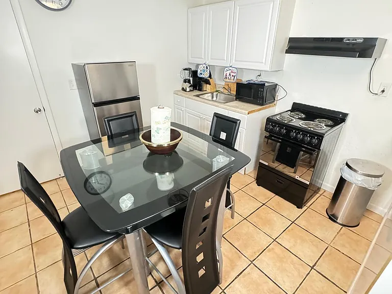 1430 Stacy St N #4 — Photo 7