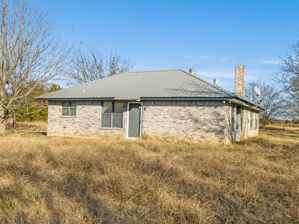 109 Private Road 24980, Brookston, TX 75421