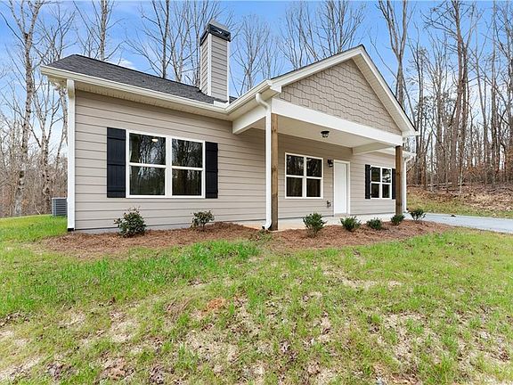 3rd image of 96 Hawks Ridge Ct