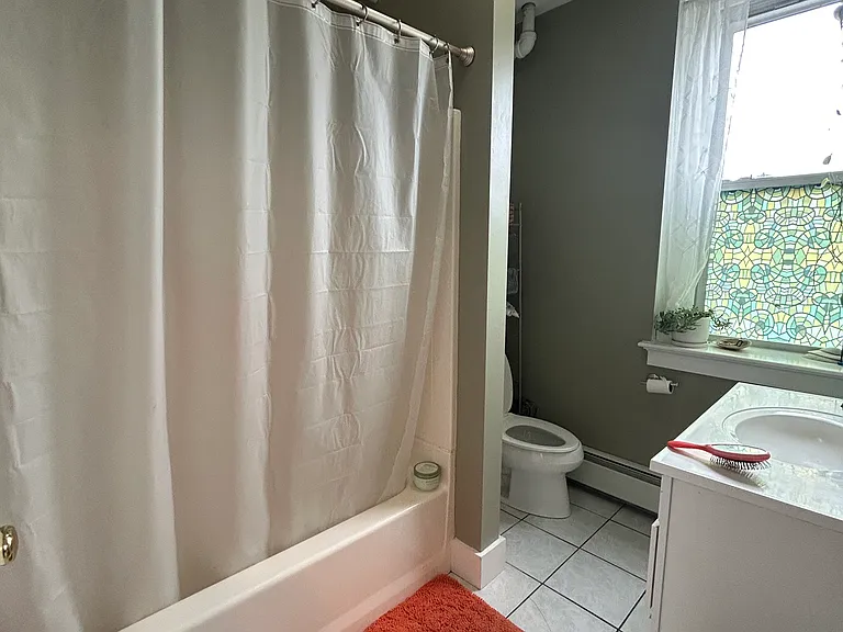 378 Thames St #4 — Photo 12