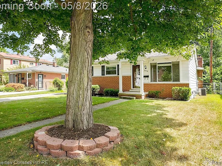 2716 Ardmore Ave — Photo 32