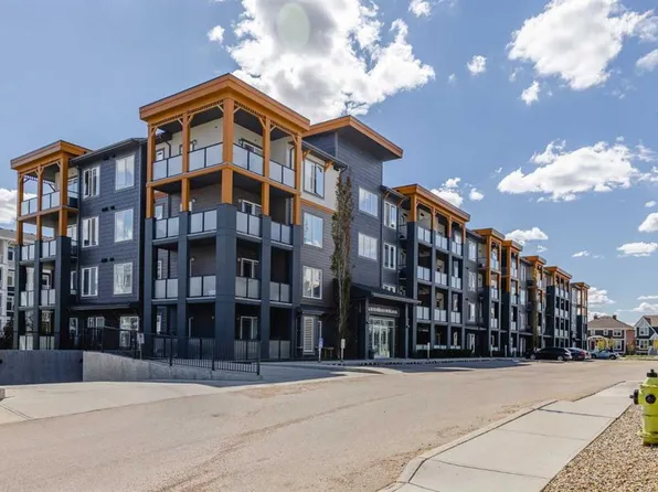 100 W Auburn Meadows Mnr SE #315, Calgary, AB T3M 2S6