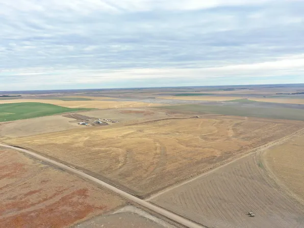 Highway 61, Benkelman, NE 69021