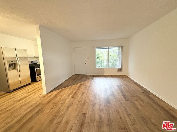 4th image of 534 Santa Clara Ave APT 6