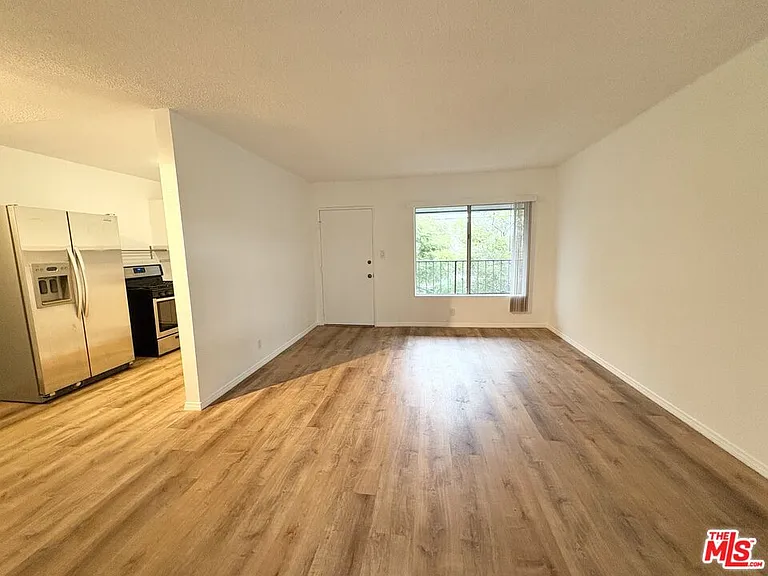 534 Santa Clara Ave #6 — Photo 12
