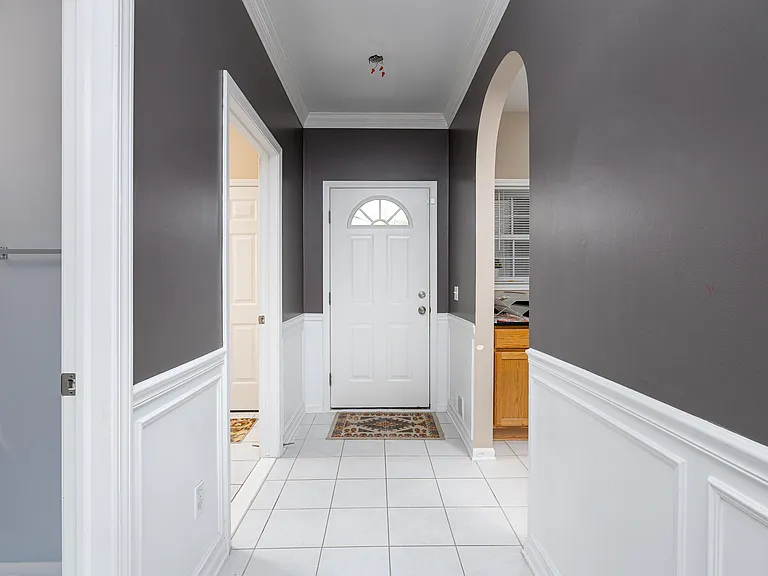 2906 N Knightsbridge Cir — Photo 9