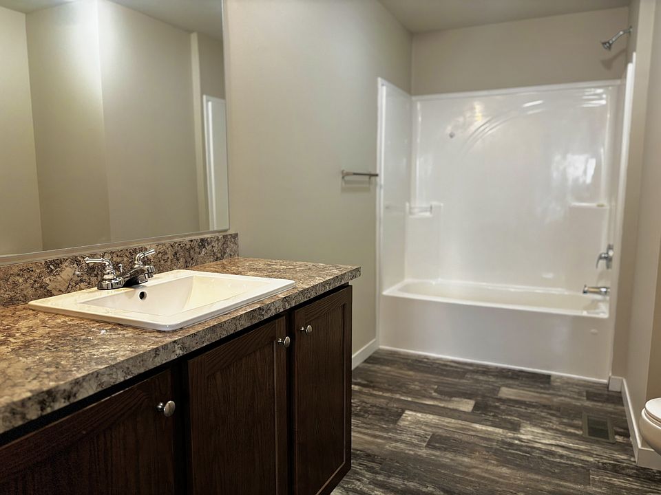 33201 Grove Ct #325, photo 5