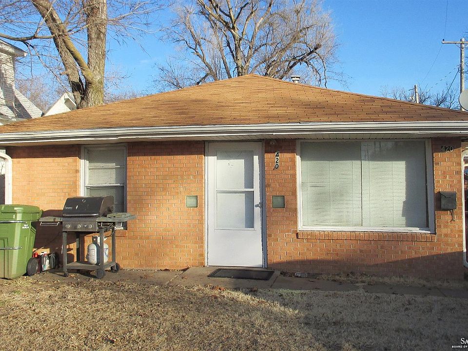 1st image of 416 W Prescott Ave