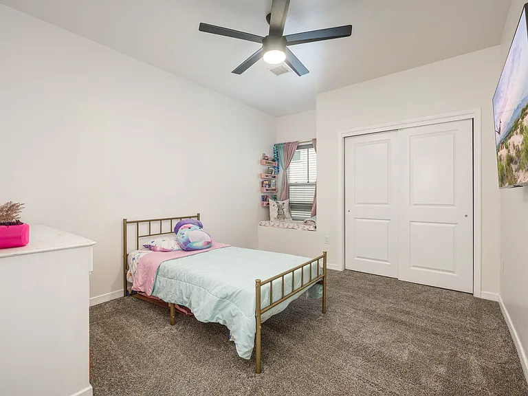 6041 Arosa St — Photo 20