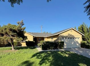 6437 E Wardlow Rd, Long Beach, CA 90808