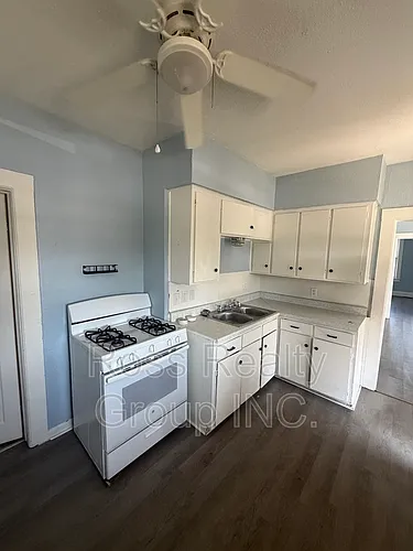 108 Field Ave Photo 1
