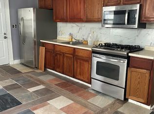 39 Giles St #2, Waterbury, CT 06704