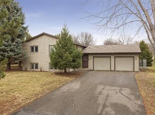 202 W Ridge Rd, Mayer, MN 55360