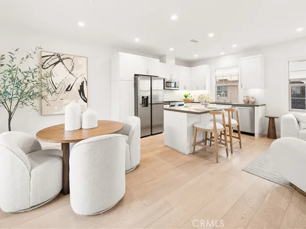 184 Elkhorn, Irvine, CA 92618