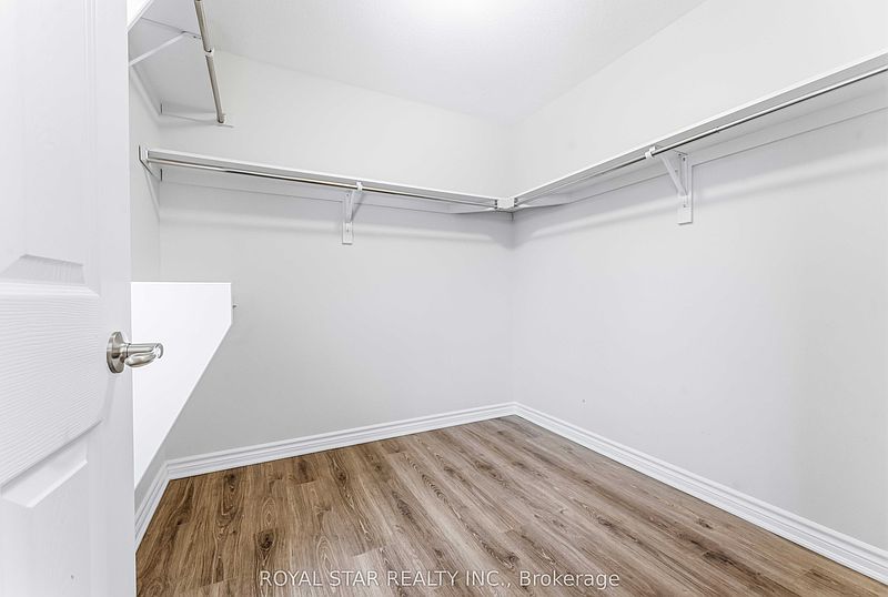 Ottawa House for rent - 4 Bedrooms — photo 20