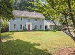 999 Crest Valley Dr NW, Atlanta, GA 30327