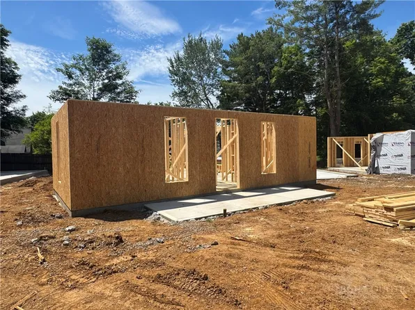 2 North Jefferson Avenue, West Jefferson, NC 28694