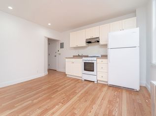 32-58 43rd St #2R, Astoria, NY 11103