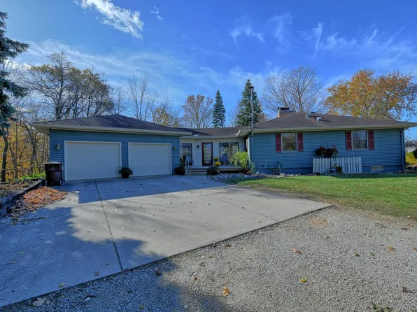 15027 W Cutler Rd, Portland, MI 48875