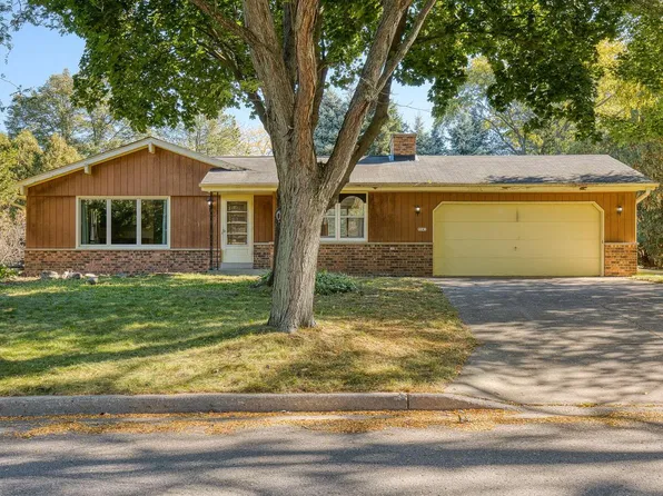 7143 Horizon DRIVE, Greendale, WI 53129