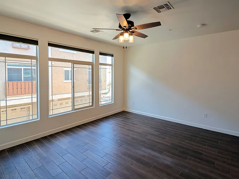 240 W Juniper Ave #1124 — Photo 10