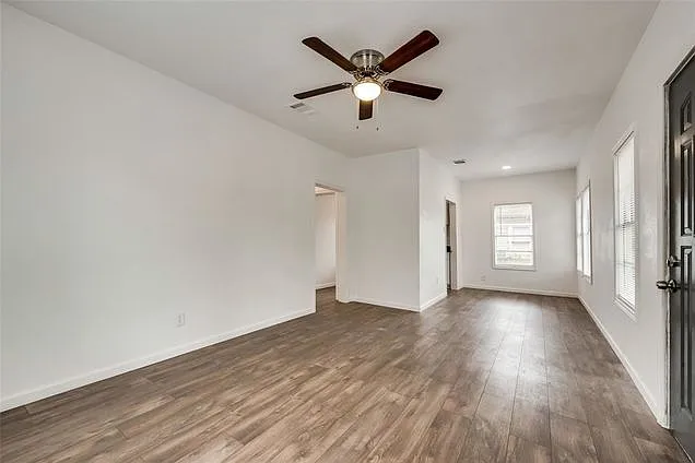 2 bed, 750 sqft, $1,600 — Photo 4