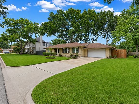 3rd image of 3056 Primrose Ln
