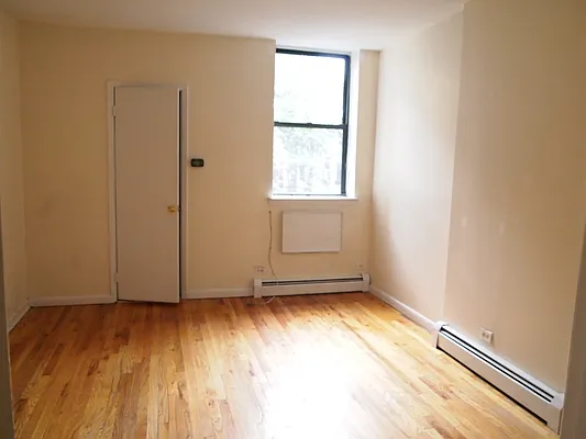 Rented by Bohemia Realty Group | media 34