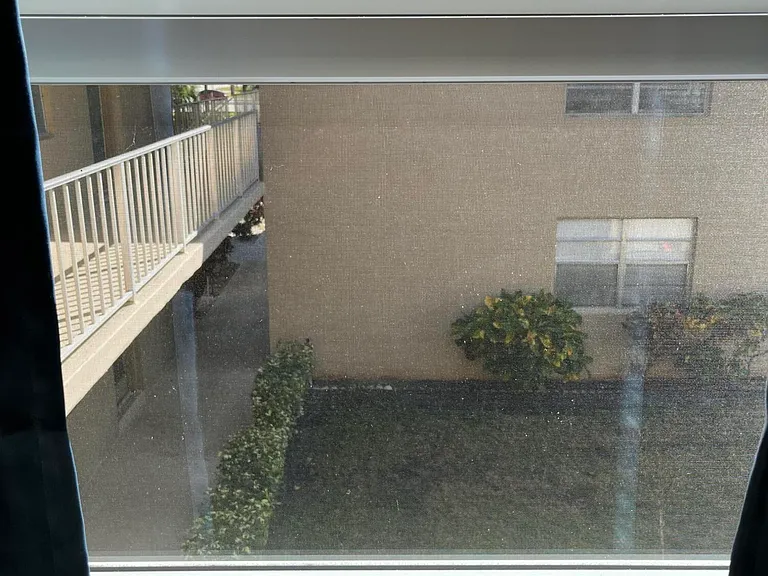 812 Burgundy St #Q — Photo 13