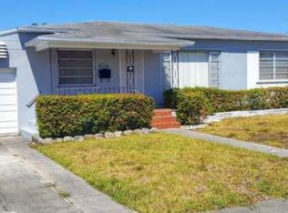 365 W 54th St, Hialeah, FL 33012