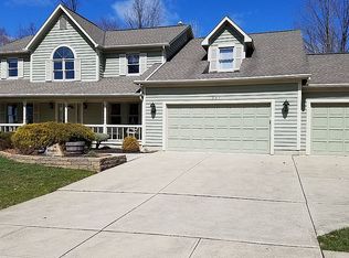 907 Riva Ridge Blvd, Columbus, OH 43230