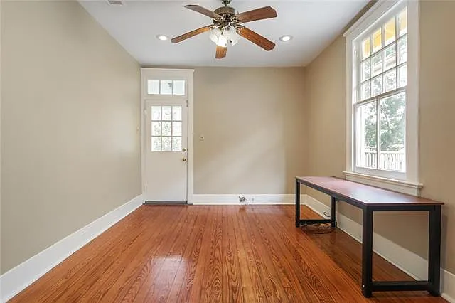 2 bed, 1.0 bath, 1200 sqft, $2,500 — Photo 4