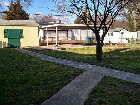 3rd image of 1216 N 37th St