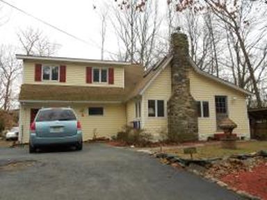 2 Twin Oaks Trl, Hewitt, NJ, 07421