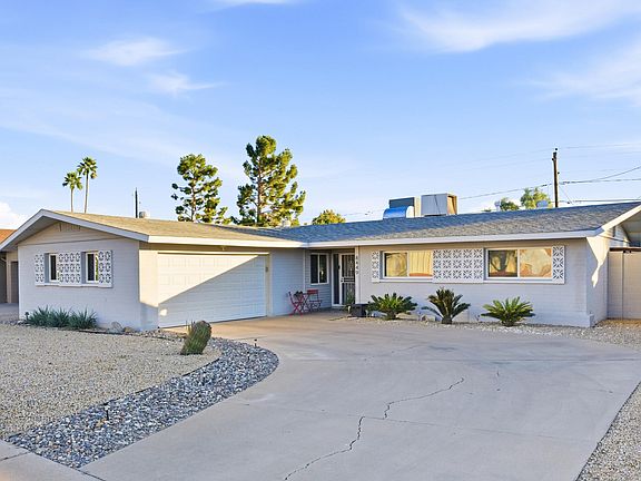 2nd image of 8449 E JACKRABBIT Road