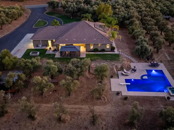 5250 W Lake Rd, Valley Springs, CA 95252