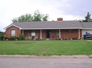 603 N Lake St, Hobart, OK 73651