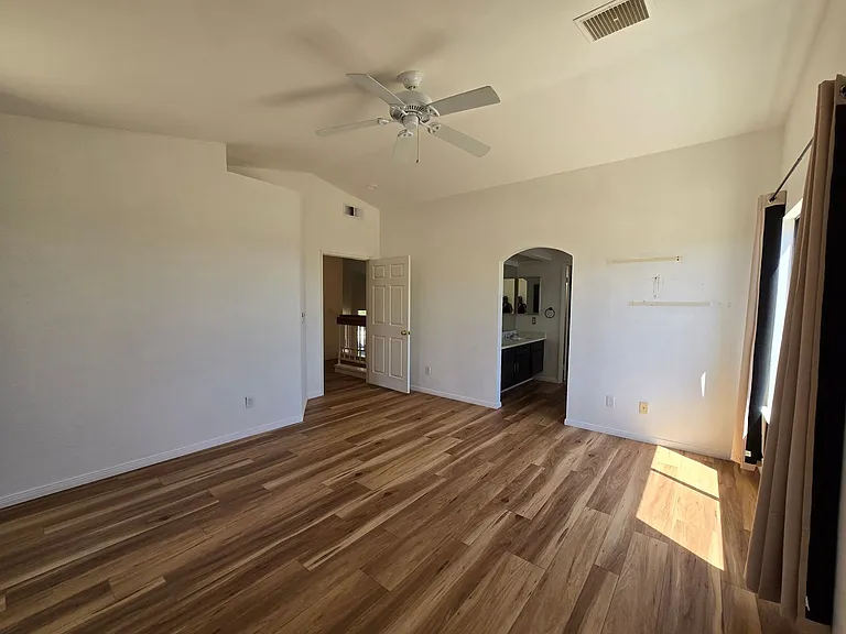 39354 Longhorn Ct — Photo 22