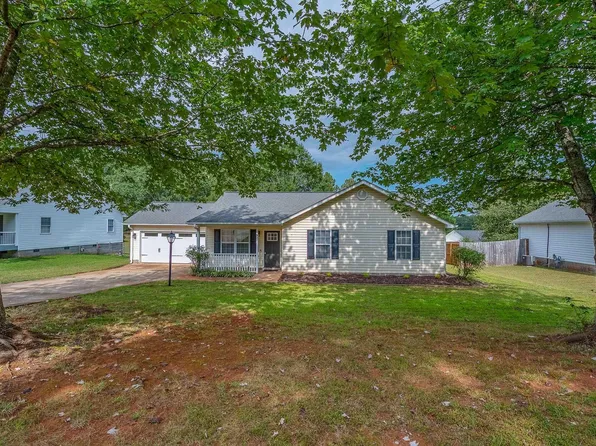 27 Ridge Rd, Greenville, SC 29617