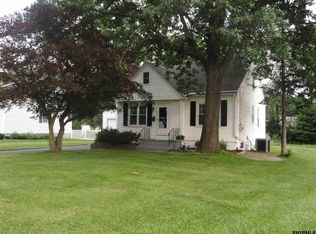 21 Bayberry Rd, Schenectady, NY 12306