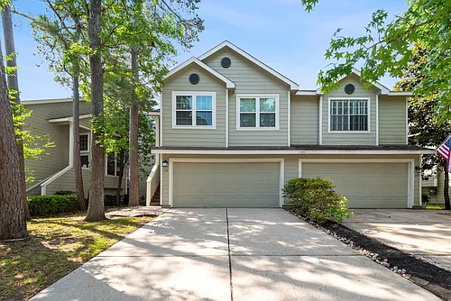 35 N Walden Elms Cir Photo 1