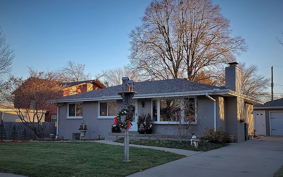 1st image of 3611 Lowell Ave