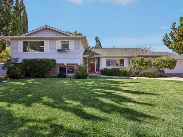 2184 Chuleta Ct, Los Altos, CA 94024