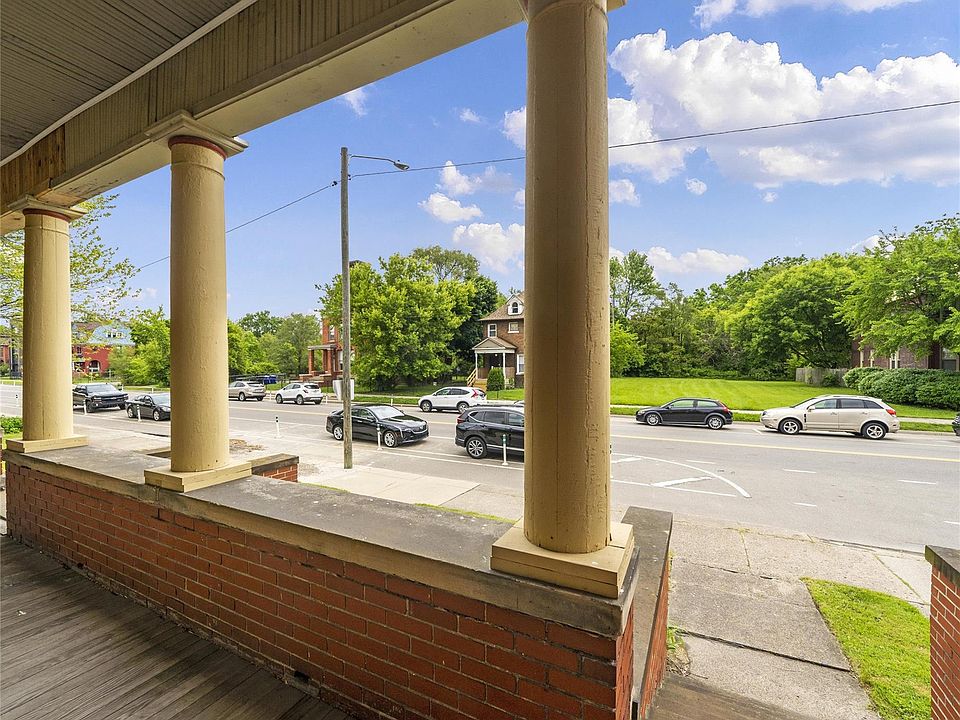 3941 Trumbull St, photo 2