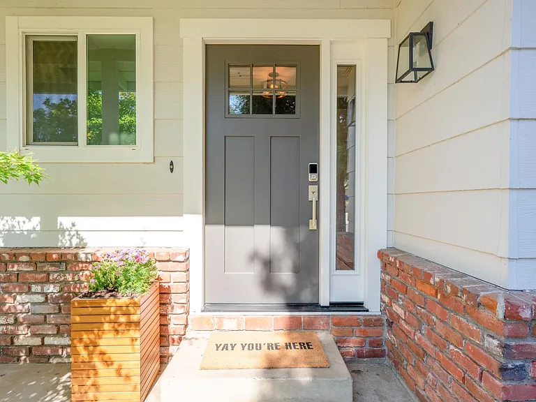 3530 Riverview Dr — Photo 12