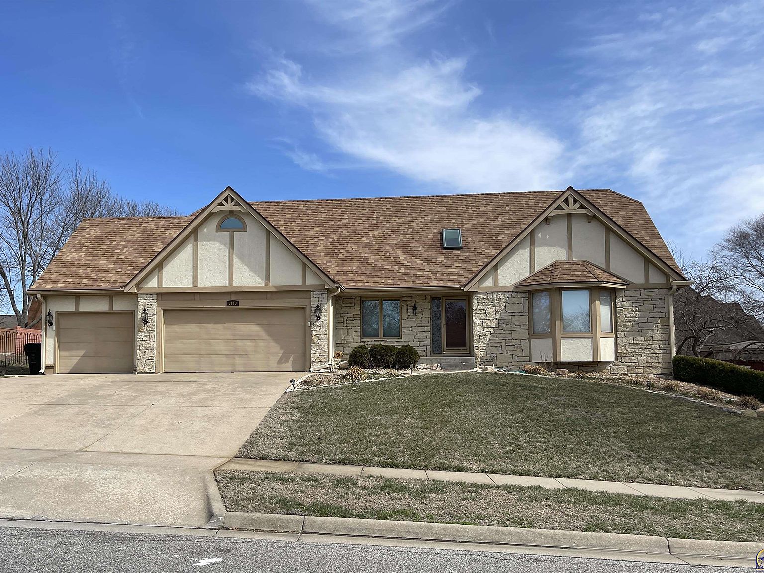 3118 SW Wanamaker Dr, Topeka, KS 66614 Zillow